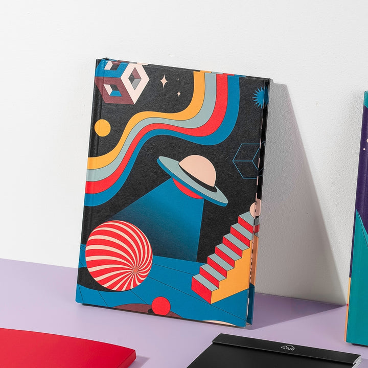 Užrašinė A5 su kietu viršeliu - Ufo