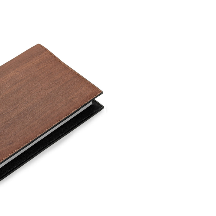 SANDALMEDŽIO DVELKSMAS ŠONU